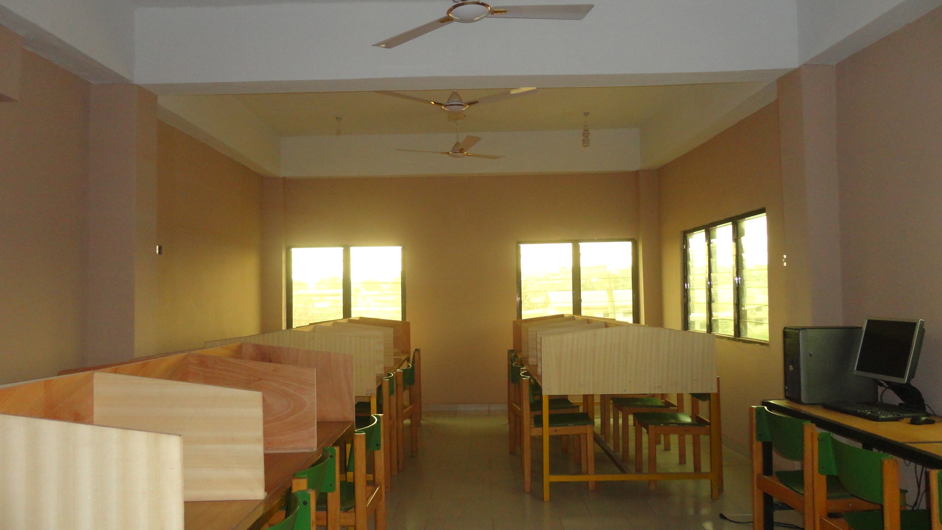 Students on campus learning environment