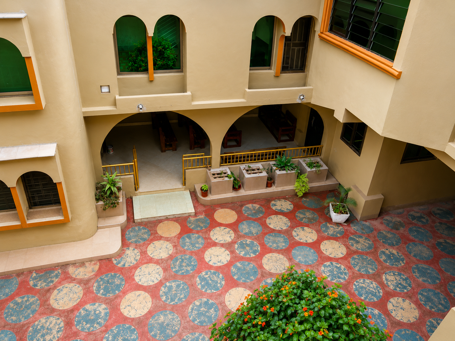 Exterior view of Medicare College of Applied Sciences